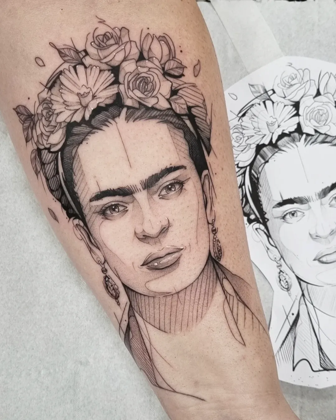 Tatouage raffiné élégant par Vincent - Lemon Tattoo Castelnau-le-Lez